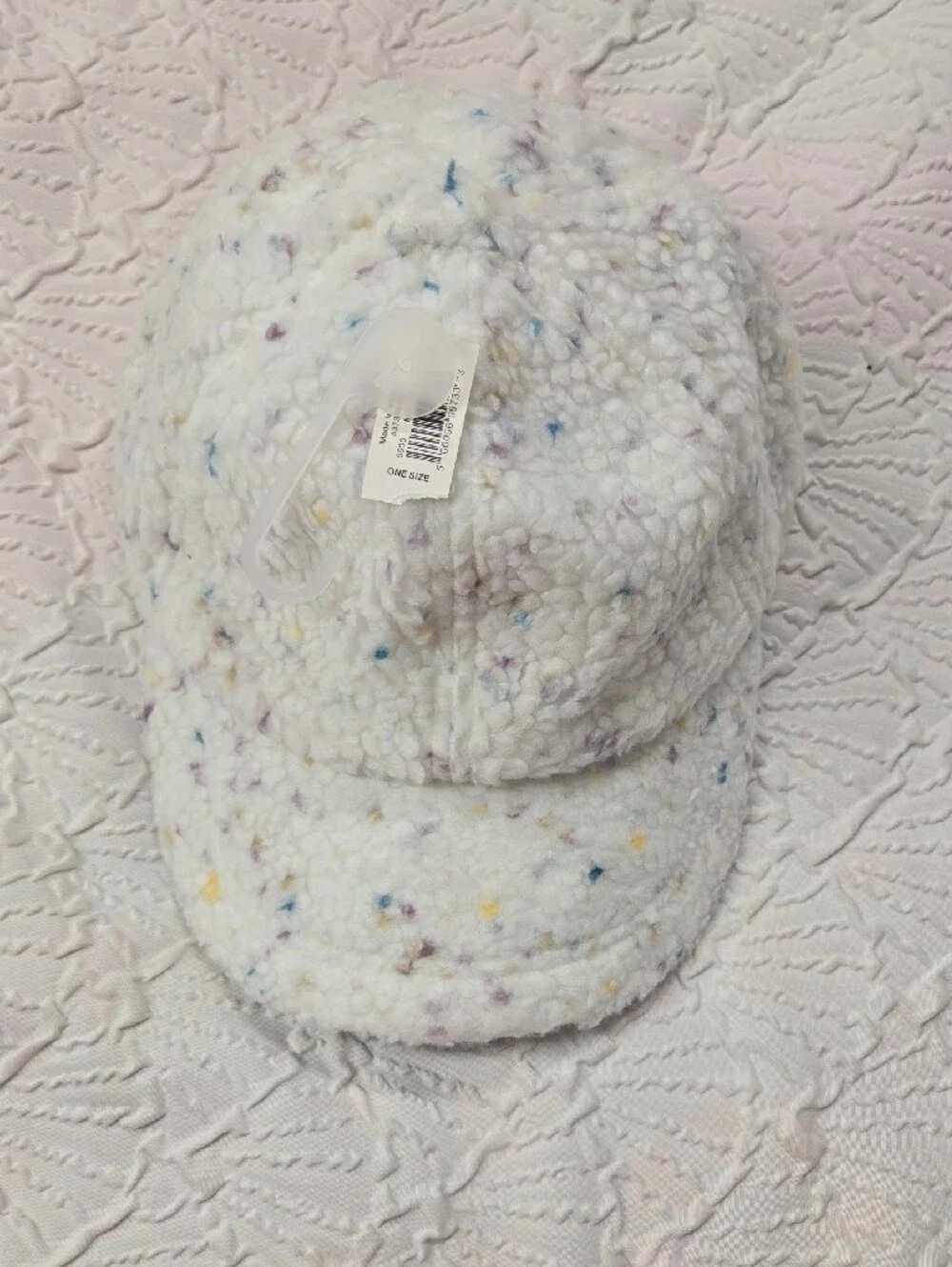 Old Navy Cream Speckled Knit Bucket Hat for Kids